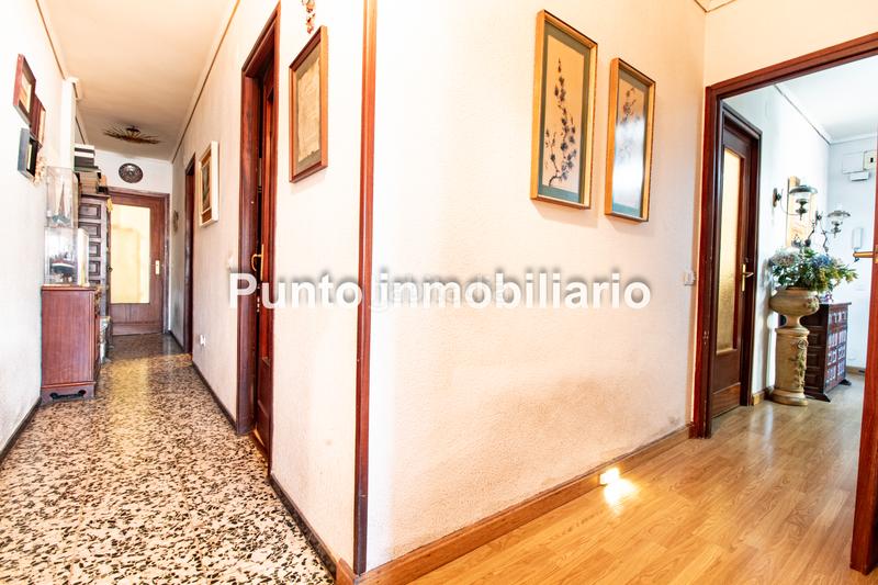 Foto b32a14a3-c8fd-4a53-8fd0-5f9f5b5b134f. Pis amb calefacció aparcament a Centro Valladolid