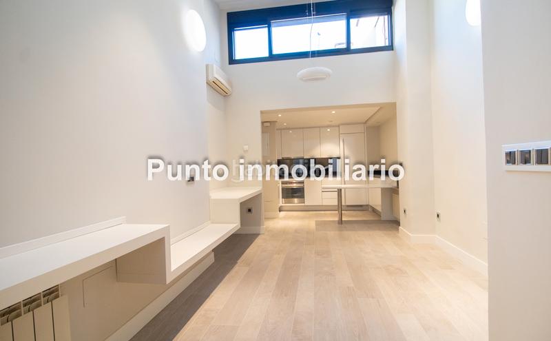 Foto b9a4e7aa-f840-4865-b864-60df0e789f60. Rent studio with heating in Centro Valladolid