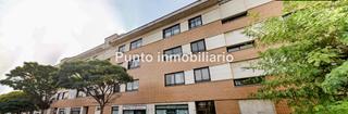 Location Appartement  Calle de vega sicilia 10. Paula lopez: vivienda en alquiler de tres dormitorios y dos baño