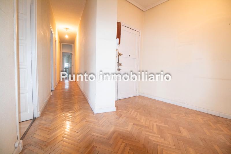 Foto 0eb4c9b4-9f5f-4616-9898-c69371d84460. Appartement avec chauffage dans Campo Grande Valladolid
