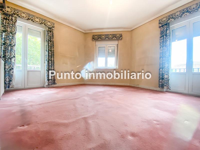 Foto 85f267a4-4f58-45d2-ac7d-4cd8b6ea0560. Appartement avec chauffage dans Campo Grande Valladolid