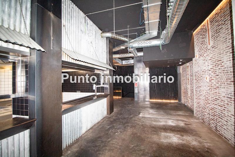 Foto ef185d8c-0201-499f-a942-0007f75db366. Location local commercial dans Centro Valladolid