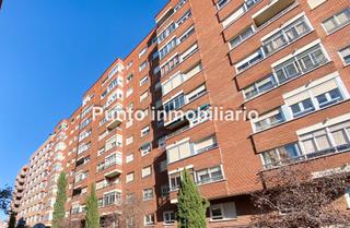 Piso  Calle de gabilondo. Zona paseo de zorrilla: vivienda en venta con garaje