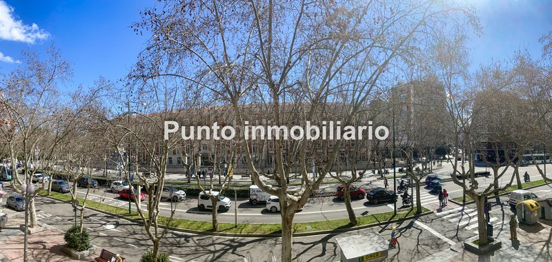 Foto 37e037d3-0483-42f9-8d33-ca0353ebb48e. Pis amb calefacció a Campo Grande Valladolid