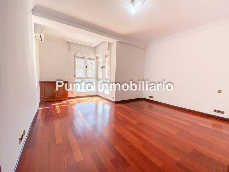 Foto 56fc7011-6fda-4378-bf77-15be333da39b. Pis amb calefacció a Campo Grande Valladolid