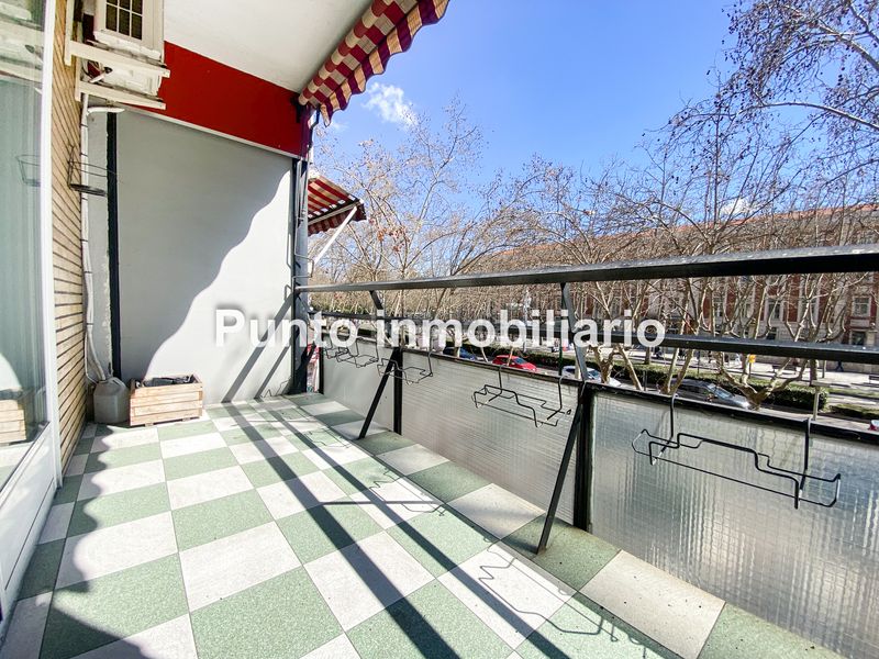 Foto c968211d-beca-4e92-9490-302b593fa4a7. Pis amb calefacció a Campo Grande Valladolid