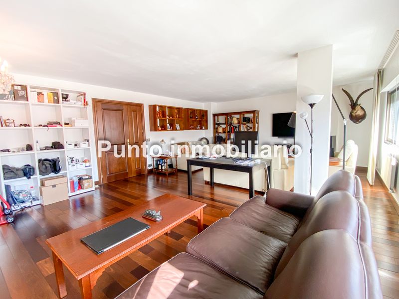 Foto ce24a748-666d-4932-9821-8b7c458c1b04. Pis amb calefacció aparcament a Centro Valladolid