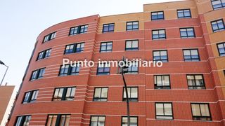 Location Attique  Calle de manuel azaña. Ático en alquiler en muy buen estado de tres dormitorios y dos b