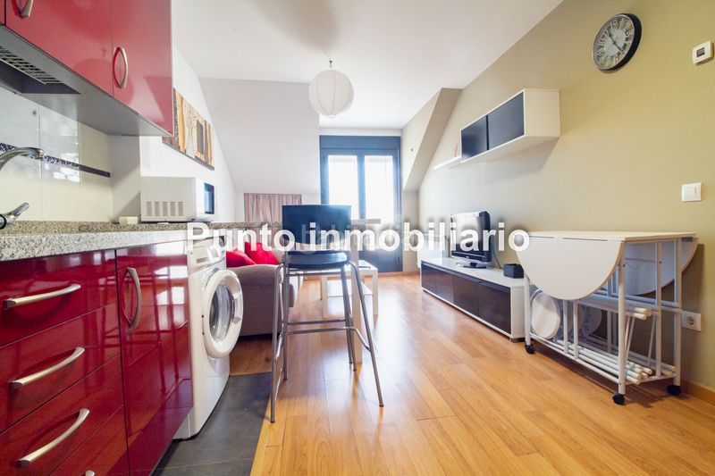 Foto f6d1a205-7466-4919-90f7-b9d2c313f177. Pis amb calefacció aparcament a Villanubla