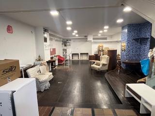Local Comercial en Calle san fernando 20