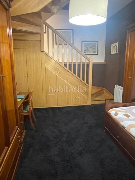 Foto 65d07407-0986-418b-a565-c2ab1ba85895. Casa adosada en calle lirio 11 impecable casa pareada. junto hospital valdecilla. sur- soleado en Santander