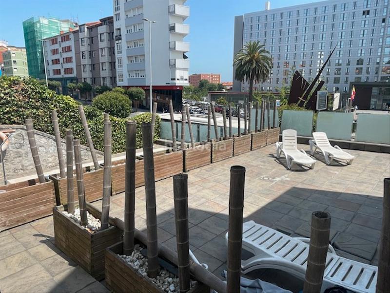 Foto 7028e443-96fe-4b74-a578-2f79d932c436. Casa adosada en calle lirio 11 impecable casa pareada. junto hospital valdecilla. sur- soleado en Santander