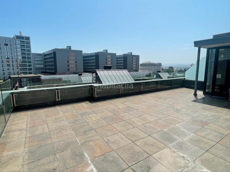 Foto fb38d29f-1a6e-4a45-b62b-861639d8c915. Casa adosada en calle lirio 11 impecable casa pareada. junto hospital valdecilla. sur- soleado en Santander