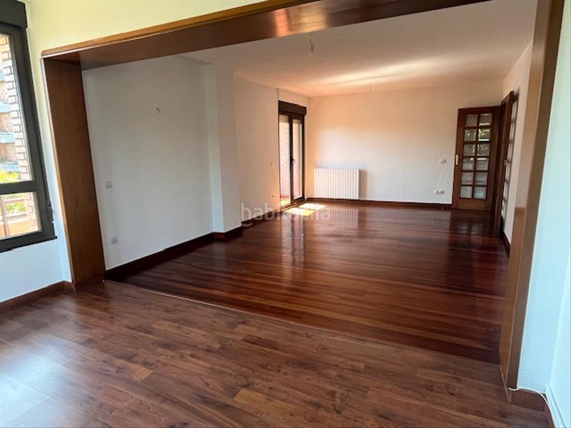 Foto d12adc77-ce09-4c48-ac0a-d259bb47ce9e. Piso en avenida pérez galdós 18 urbanizacion exclusiva. luminoso. primeras calidades en Santander
