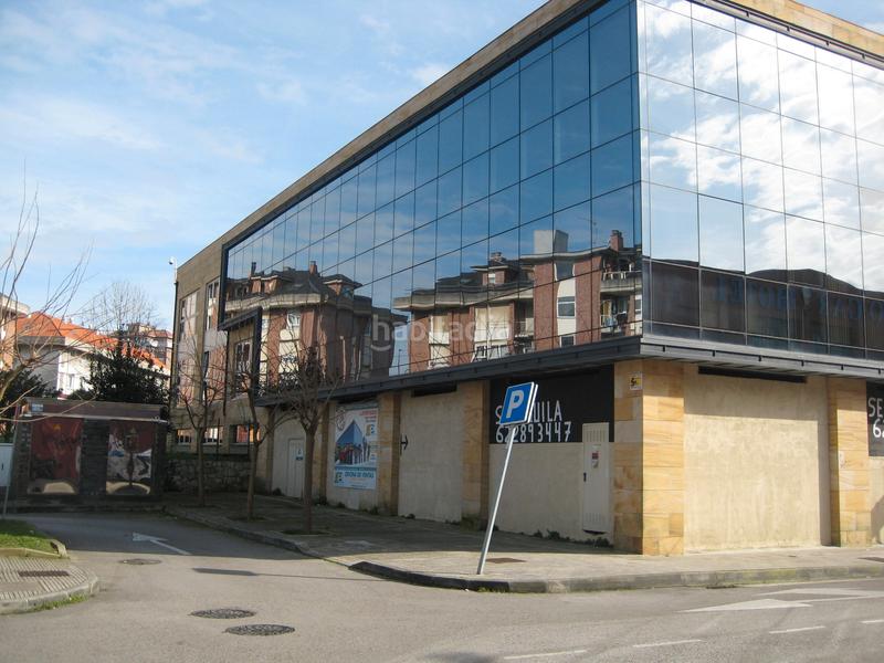 Foto c5bec599-dad7-4b22-969d-9c5fa0f334d6. Alquiler oficina en calle río danubio 1 oficina moderna con garaje-trastero en Santander