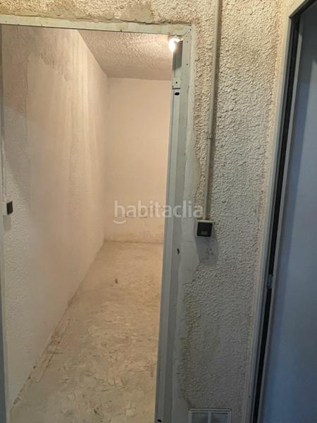 Foto b8dc54f7-cb03-4548-bdff-30e01a825238. Rent office space in calle río danubio 1 in Alisal - San Román Santander