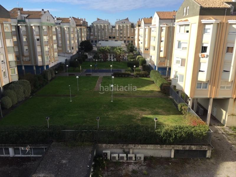 Foto a05a2550-76f2-4185-ba56-63a1f70c6329. Àtic a calle respuela 4o a Bezana - Prezanes Santa Cruz de Bezana