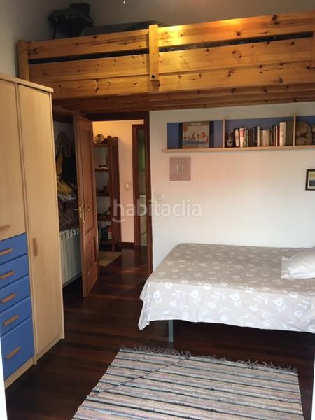 Foto c2c5cee7-e48b-40ca-b9d1-46cd69bedf54. Àtic a calle respuela 4o a Bezana - Prezanes Santa Cruz de Bezana