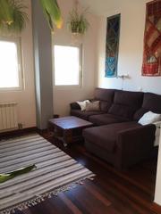 tic en Calle respuela 4o. Atico 3 habitaciones centro bezana