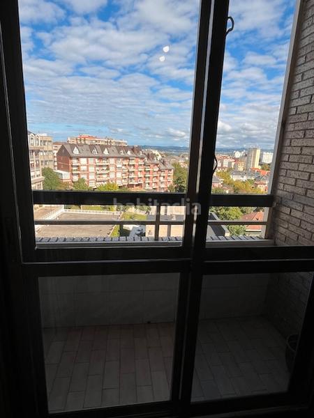 Foto 296e20aa-3201-472e-838e-cbe1e1066ba0. Zweistöckige wohnung in paseo del General Dávila 17 in Santander