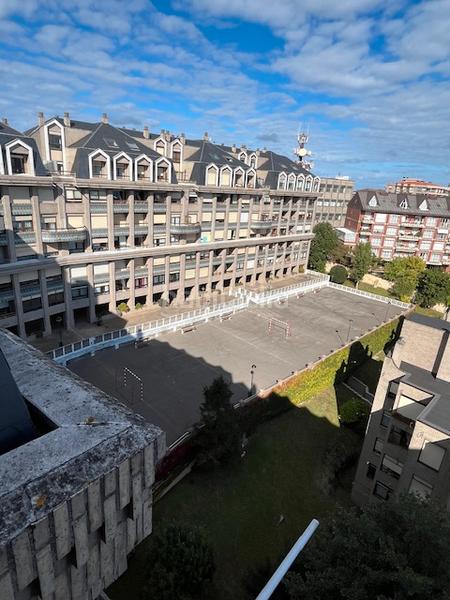 Foto 48b0d3a6-eabe-4212-bb30-909e8e1912e9. Zweistöckige wohnung in paseo del General Dávila 17 in Santander