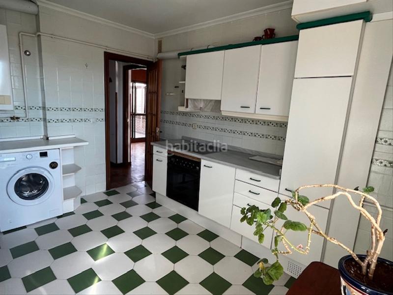 Foto 590a9fd1-8824-4e92-909f-7e20f9b475f5. Zweistöckige wohnung in paseo del General Dávila 17 in Santander