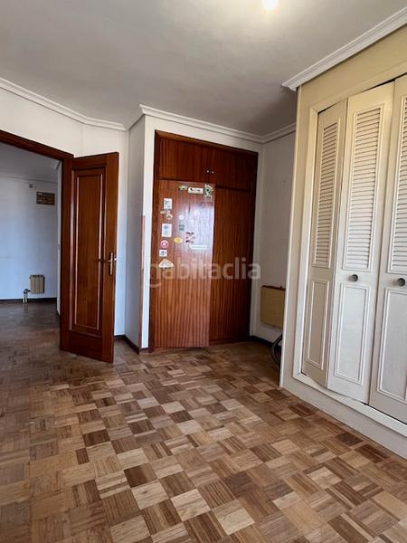 Foto d0363cfa-2d4e-4953-a232-fb428729623d. Zweistöckige wohnung in paseo del General Dávila 17 in Santander