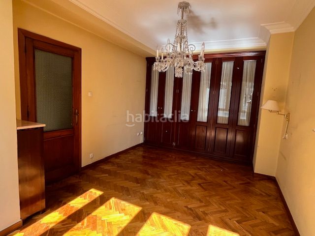 Foto 45c8440e-d60a-4339-a871-4f9ca30c5a84. Pis a calle castilla 11 a Castilla - Hermida Santander
