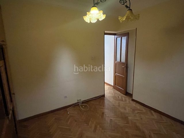 Foto ffcaa467-41a9-4d56-bba2-faa28910f9c6. Pis a calle castilla 11 a Castilla - Hermida Santander