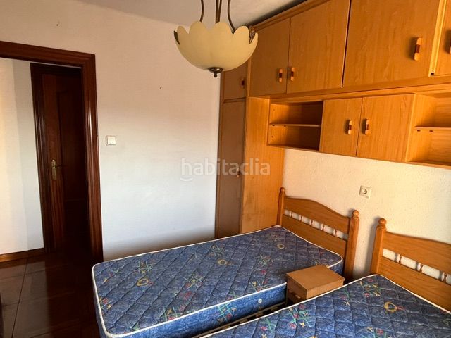 Foto a5966735-370f-4ad5-9442-30cd00ab25f1. Pis a paseo de altamira 184f a Los Castros Santander