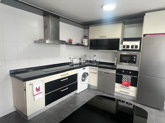 Foto 6a1875d7-7866-4ad6-a811-67cf797be057. Duplex dans barrio san juan 15b dans Boo Piélagos
