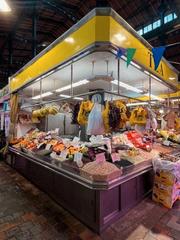 Geschftsraum en Calle enseanza 3. Traspaso. fruteria. incluye almacen inferior con camaras frigori