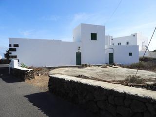 Terrain résidentiel  Calle el cangrejo. Parcela urbano con casa en el norte de la isla
