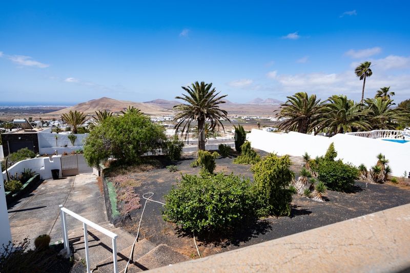 Foto f5b439b7-44b1-4c59-b551-176e2b481c6e. Maison avec parking dans Nazaret Teguise