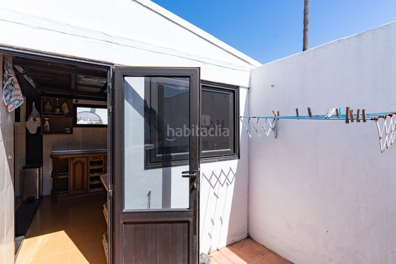 Foto ba0c9f39-b28b-4348-b7d9-2b3c7713f63f. Xalet amb xemeneia aparcament piscina a Nazaret Teguise