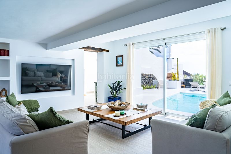 Foto f13ffcc9-7da8-4c16-b266-e7d0ecd14153. Casa adossada amb aparcament piscina a Tahiche Teguise