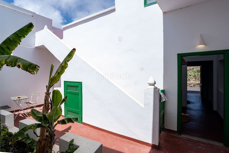 Foto a08ef4fa-fcf3-47a0-9669-dfaebf8e972e. Casa adossada a Ye Haría