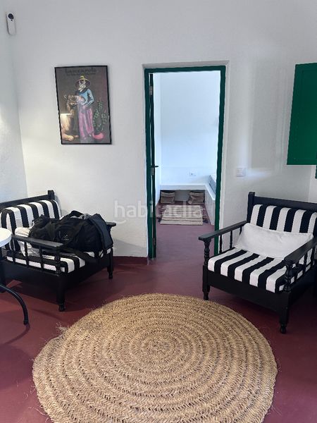 Foto a8e3e0a7-2767-4f3a-9e8d-25d4e5bdbef0. Casa adossada a Ye Haría