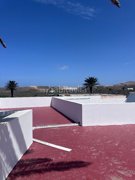 Foto c3694f38-b419-4685-b809-0f43c72d8118. Casa adossada a Ye Haría