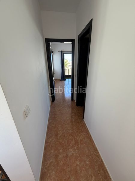 Foto c4e0a34e-a189-46b7-8126-5765a78354ff. Casa aparellada a costa Teguise Teguise