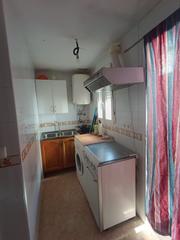 Maison à Peñaranda de Bracamonte. Se vende casita de planta baja con pequeño patio