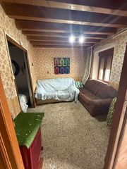 Casa en Orbita. Se vende casa de dos plantas con patio en orbita