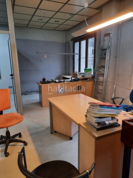 Foto d2f3bb2f-435d-437f-a766-05fd14beb3a5. Lloguer local comercial a Centro Ourense