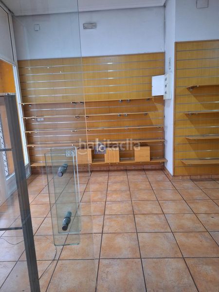 Foto 8a5b60d1-8e80-4355-a38d-b5ef4c550bd8. Lloguer local comercial a Centro Ourense