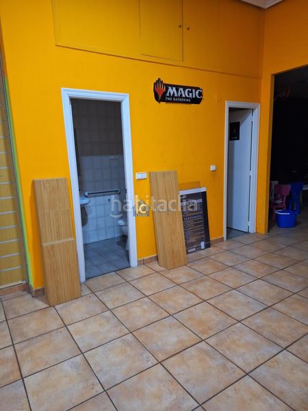 Foto c7825916-5266-434c-9851-caaa0405f509. Lloguer local comercial a Centro Ourense