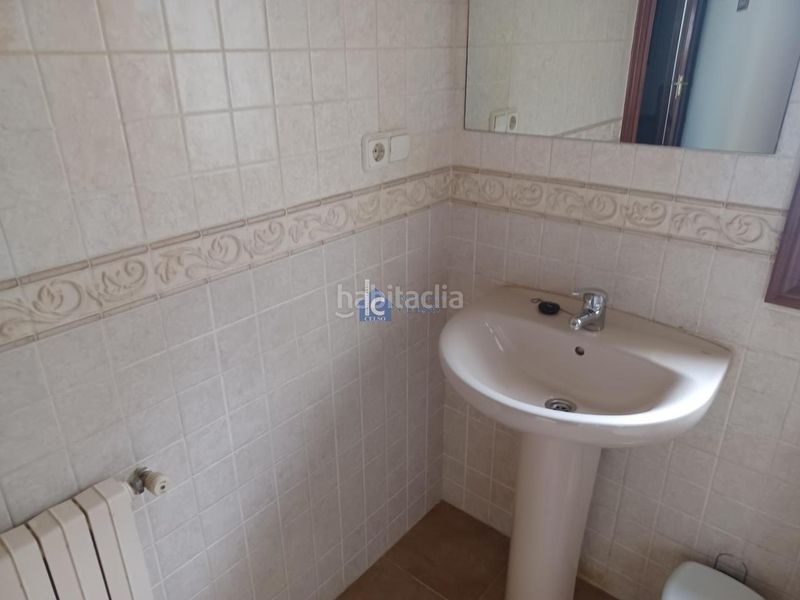Foto 73175734-17ec-4414-9658-500a1e82a964. Rent flat with heating parking in Centro Ourense