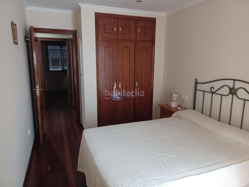 Foto 8d888d2a-ff24-4745-a04d-d2ee16732704. Rent flat with heating parking in Centro Ourense