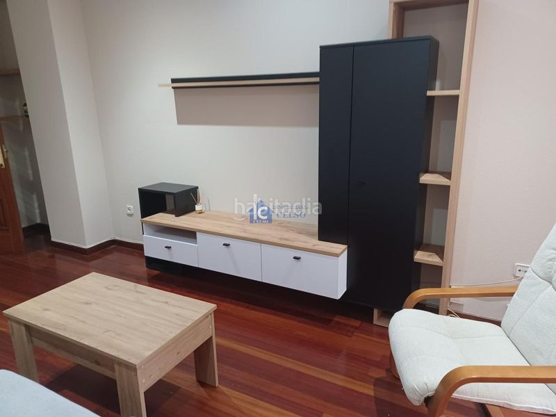 Foto d2a75059-f7ec-4638-9eac-203cb2c15b82. Rent flat with heating parking in Centro Ourense