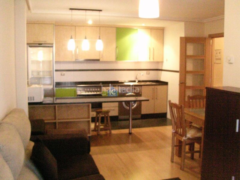 Foto cda6c6c7-5888-4ddf-9990-b541e1445a32. Apartament amb calefacció aparcament a Residencia Ourense