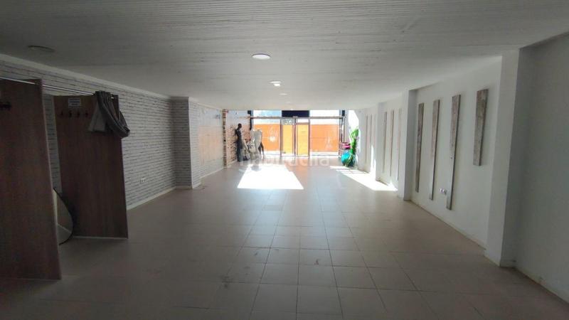 Foto bffbef12-5fc8-4072-9cc8-62f7832a2c8e. Location local commercial dans Castilla - Hermida Santander